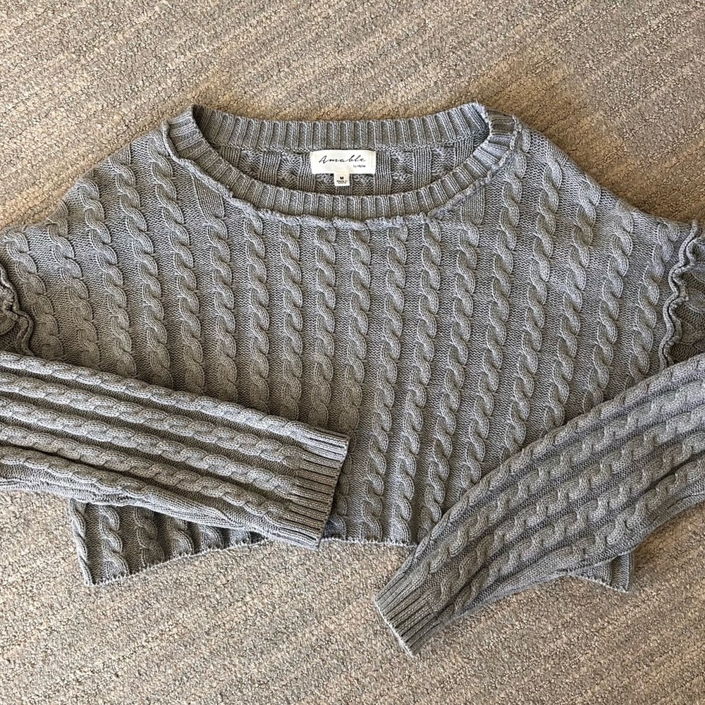 AMABLE CABLE KNIT CROP SWEATER